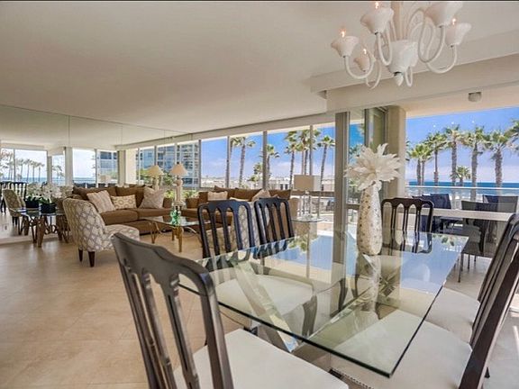 4th image of 1820 Avenida Del Mundo Unit 202