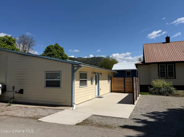13 Emerson Ln, Kellogg, ID 83837