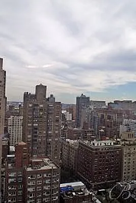 Rented by Bellmarc Realty | media 20