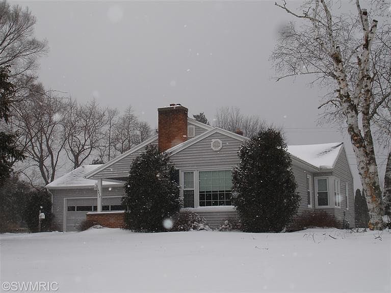 1st image of 14657 Lakeshore Dr