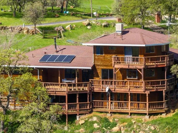 8581 Siegel St, Valley Springs, CA 95252