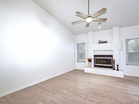 5th image of 3214 N Meadow Dr