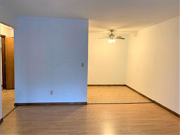 3rd image of 2535 Clinton Ave APT 214
