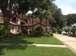 10043 Bridgeview Dr, Howey In The Hills, FL 34737