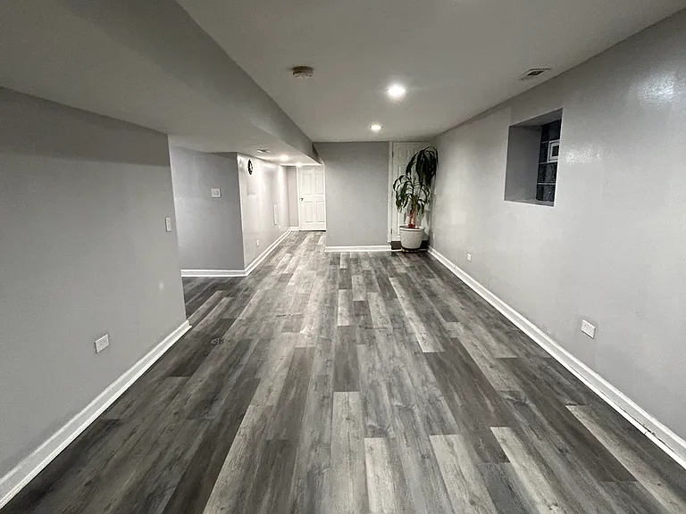6117 S Maplewood Ave #2 — Photo 6