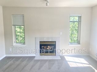 9525 NE 180th St APT 306, Bothell, WA 98011