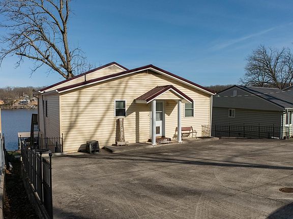 2nd image of 29724 Lake Rd #57