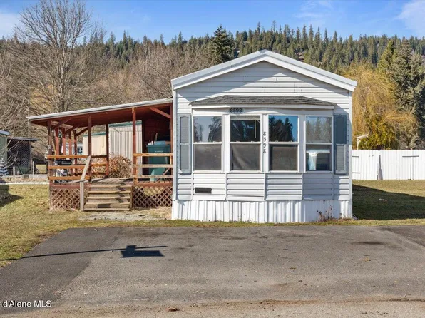 8598 W Park Loop, Rathdrum, ID 83858