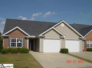 64 Magnolia Crest Dr, Simpsonville, SC 29681