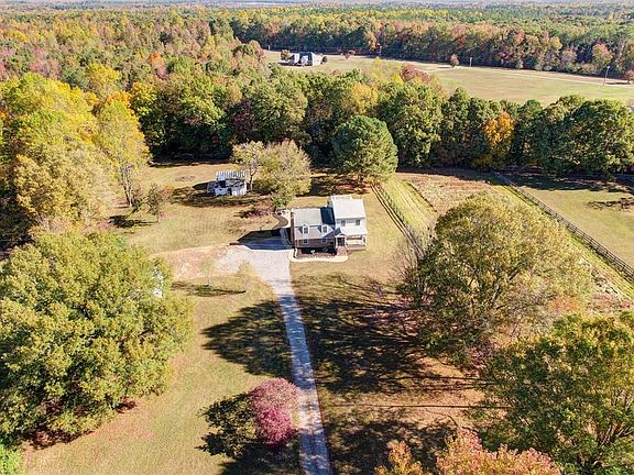 4th image of 16088 Geese Lake Ln