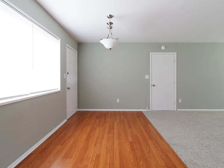 2031 Kerrwood Dr — Photo 6