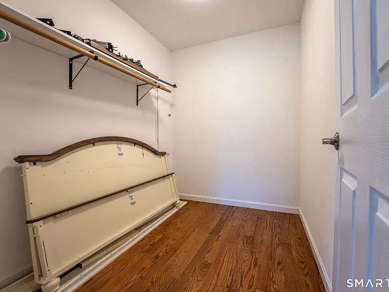 44 Lake Dr — Photo 12