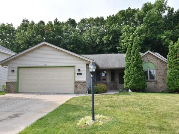 511 Cleveland AVENUE, Hartford, WI 53027