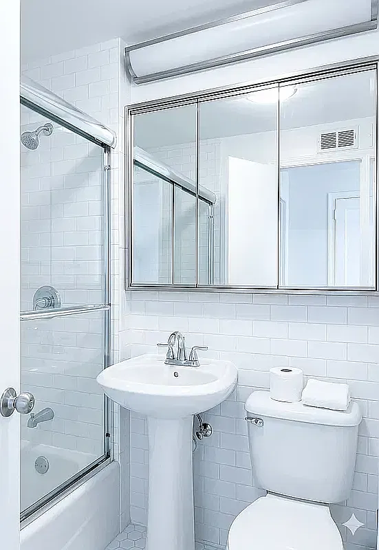 238 East 36th Street — Photo 4