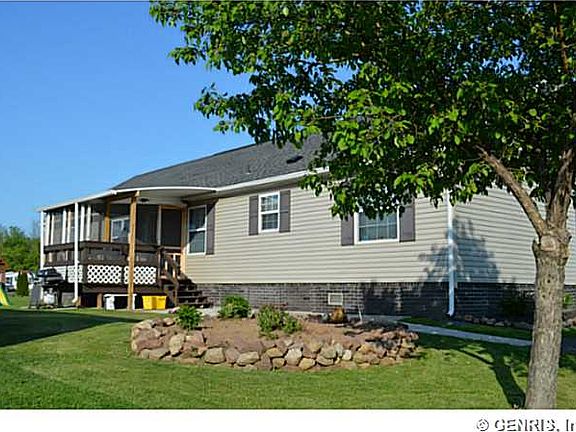 2nd image of 341 Sunset Dr