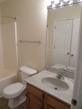 4th image of 100 Pinnacle Ct APT 207