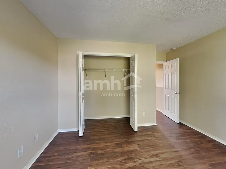 1494 Blue Grass Pkwy — Photo 19