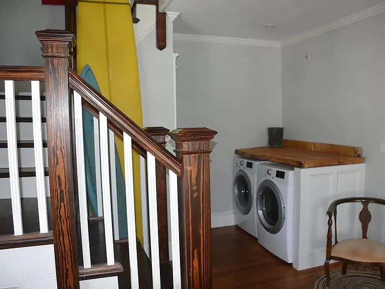 192 Willard Ave #B — Photo 3