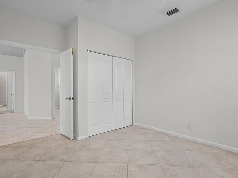 7835 NW 78th Ave — Photo 16