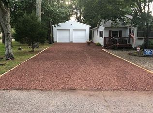 615 Cedar Ave, Pine Beach, NJ 08741