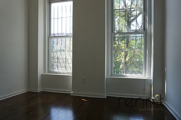 Rented by Rennit Inc. | media 9