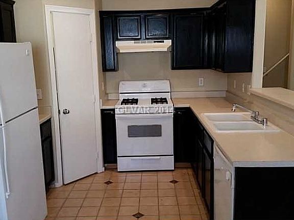 5th image of 5965 Palmilla St
