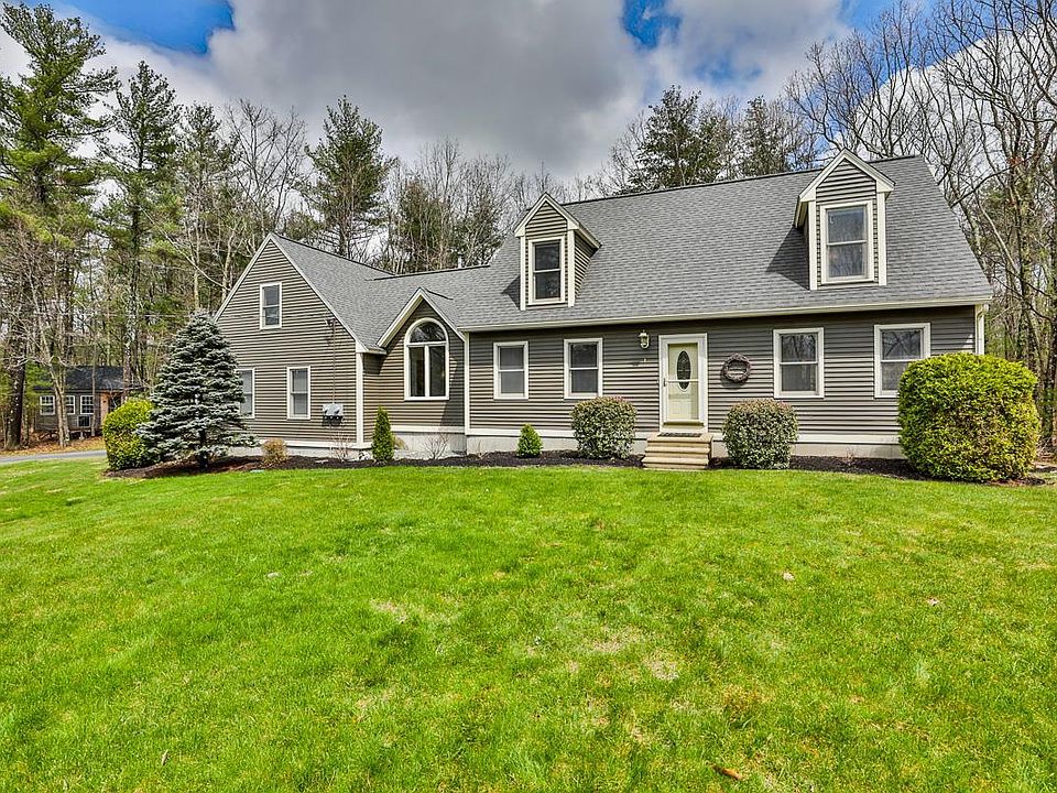 1st image of 3 McDaniels Dr