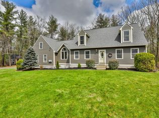 3 McDaniels Dr, Brookline, NH 03033