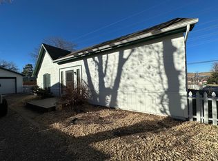 995 Moss St, Golden, CO 80401