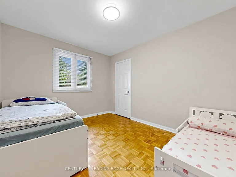 1 Briarwood Rd — Photo 28