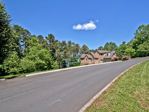 3rd image of 657 Sandpiper Dr Lot 177