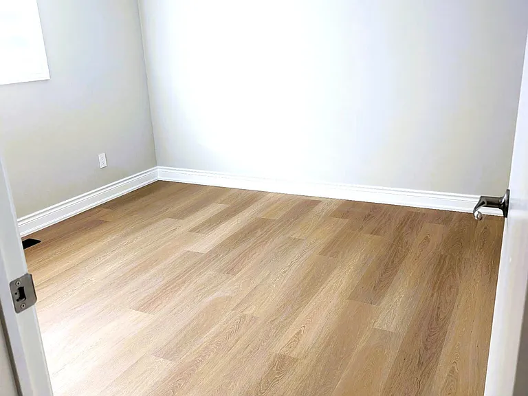 98 Barton St #2 — Photo 9