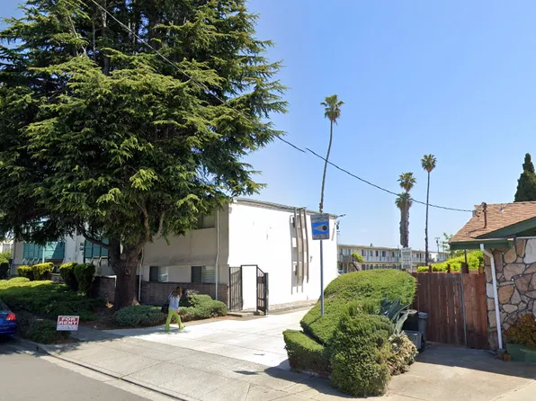 Valencia Gardens