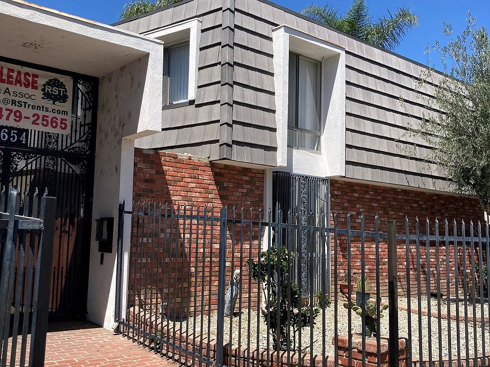 2nd image of 8654 Parthenia Pl #15