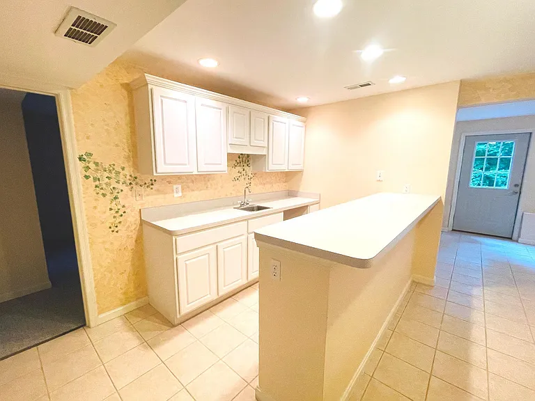 9 Scarlet Oak Cir — Photo 29