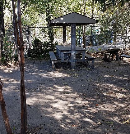 5th image of 7123 Mariposa Ave