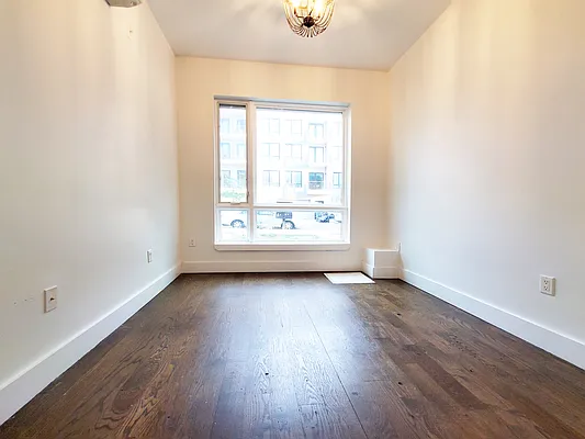 Rented by Rentall Group Inc | media 3