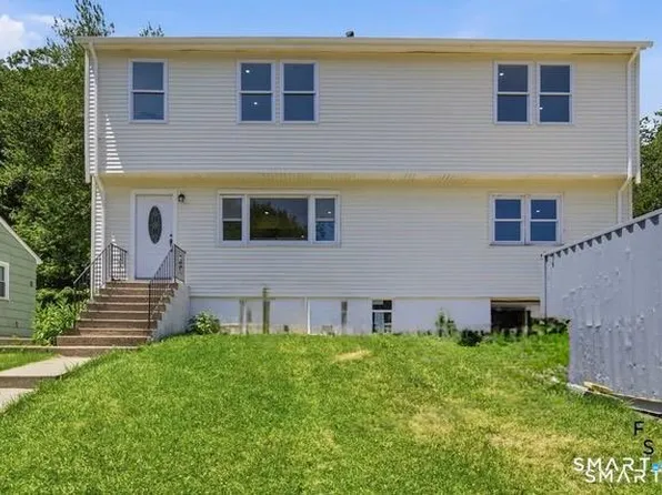 24 Gaspee Road, Bridgeport, CT 06606