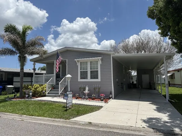 8775 20th St #421, Vero Beach, FL 32966