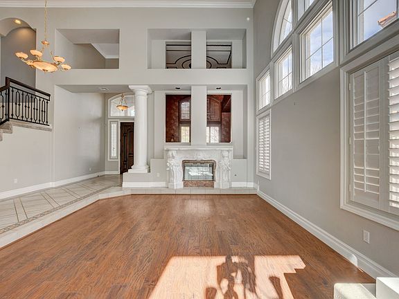 5th image of 1709 Corta Bella Dr