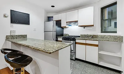 Rented by Batra Group Inc