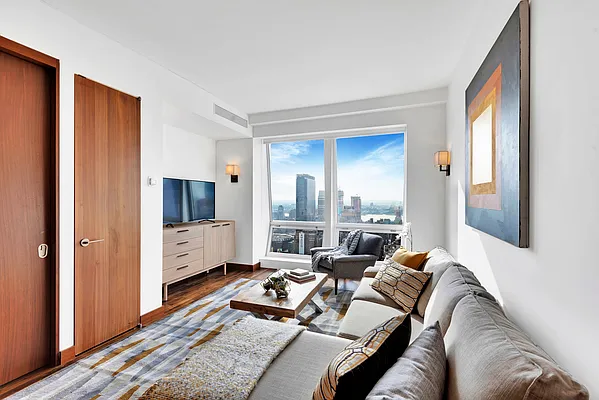 Rented by Compass | media 26