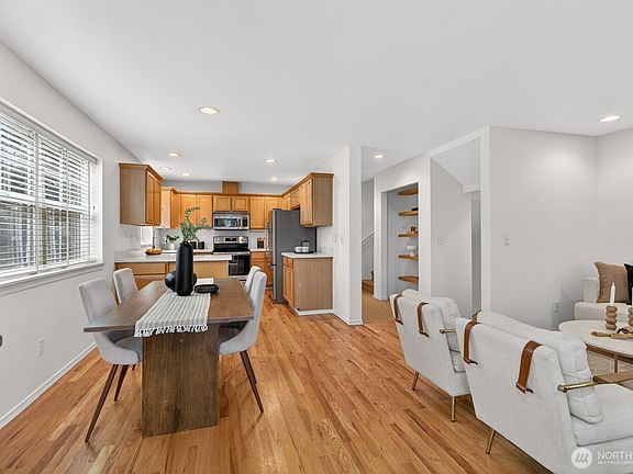 2nd image of 9257 Interlake Avenue N