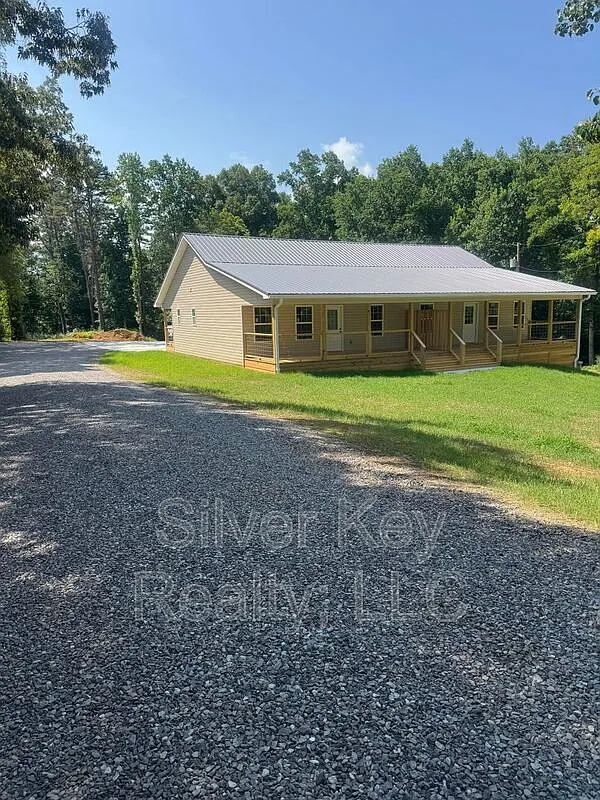 2 bed, 2.0 bath, $1,495 — Photo 4