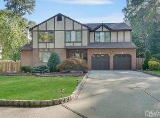 83 Amboy Rd, Matawan, NJ 07747