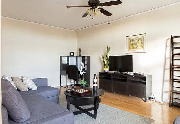 Chateau Alto Nido Apartments — Photo 11