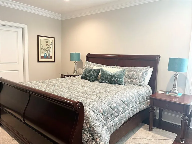 111 Gascoigne Ave #204 — Photo 20