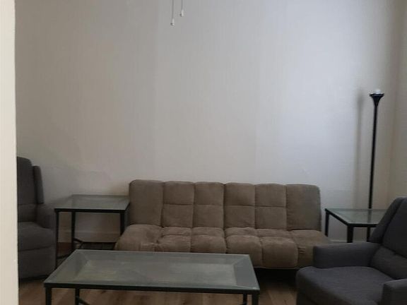 4th image of 1728 8th Ave