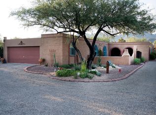 4301 N Bear Canyon Rd, Tucson, AZ 85749