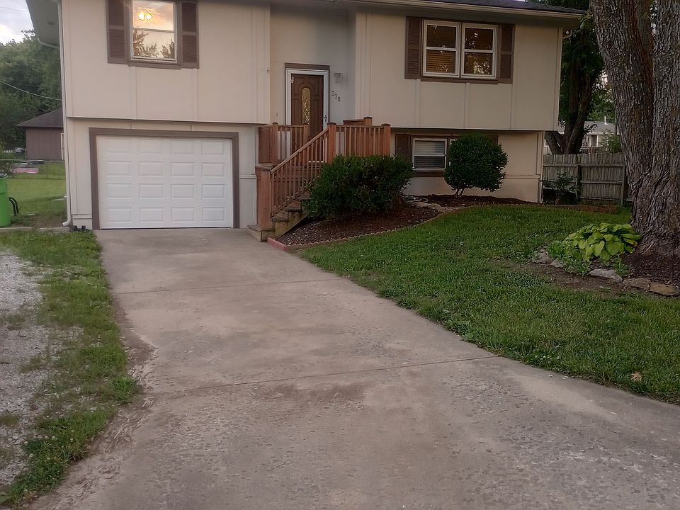 1st image of 238 Downey Dr